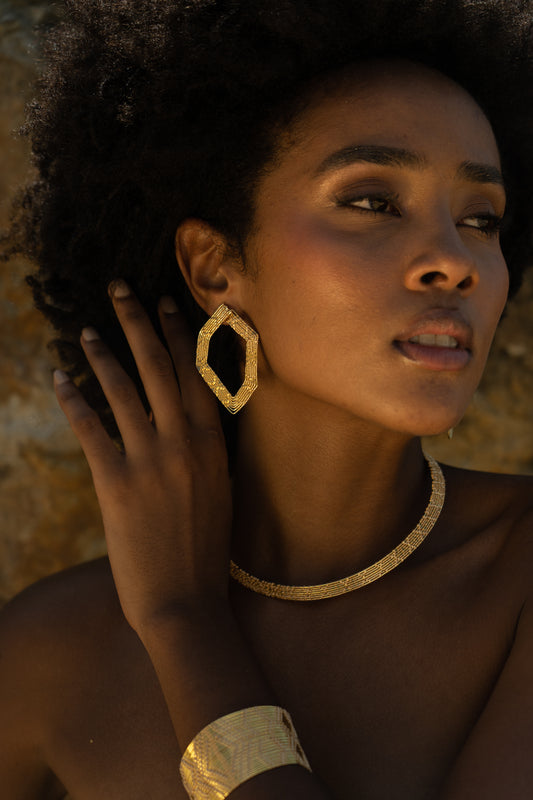BACATA ARUMA EARRINGS
