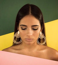Load image into Gallery viewer, Fayza Earrings

