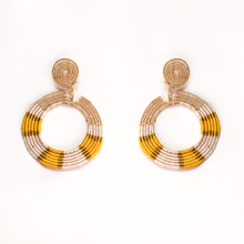 Load image into Gallery viewer, Bachué Tybsa Earrings
