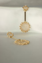 Load image into Gallery viewer, Iconia Nobza Earrings
