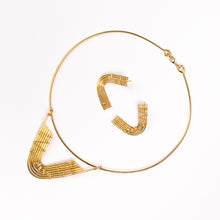 Load image into Gallery viewer, Bamboo Amaia Aretes y Collar
