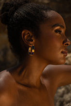 Load image into Gallery viewer, BACATA ZULIA EARRINGS
